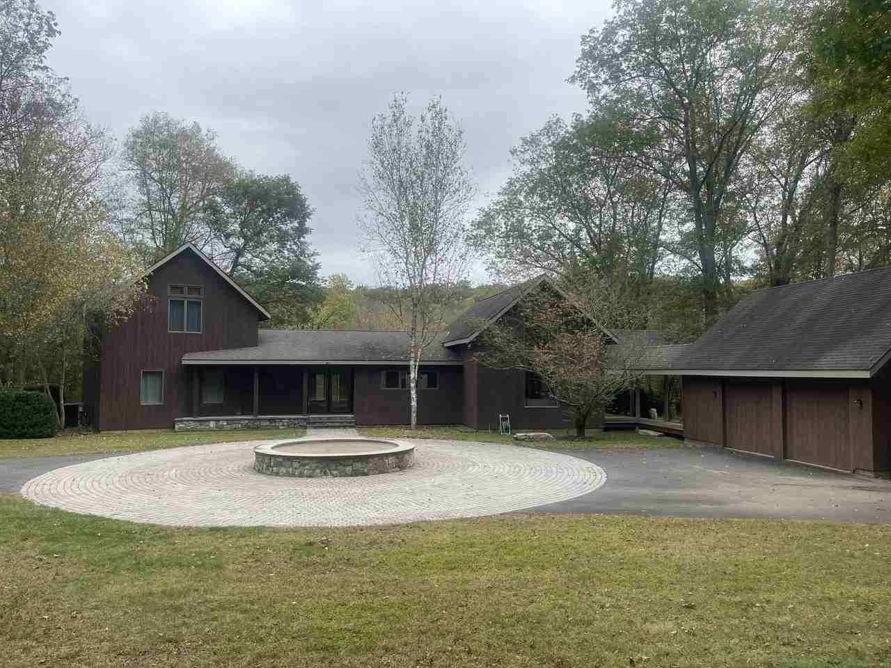 8 River Bend Ln - Photo 7 of 18