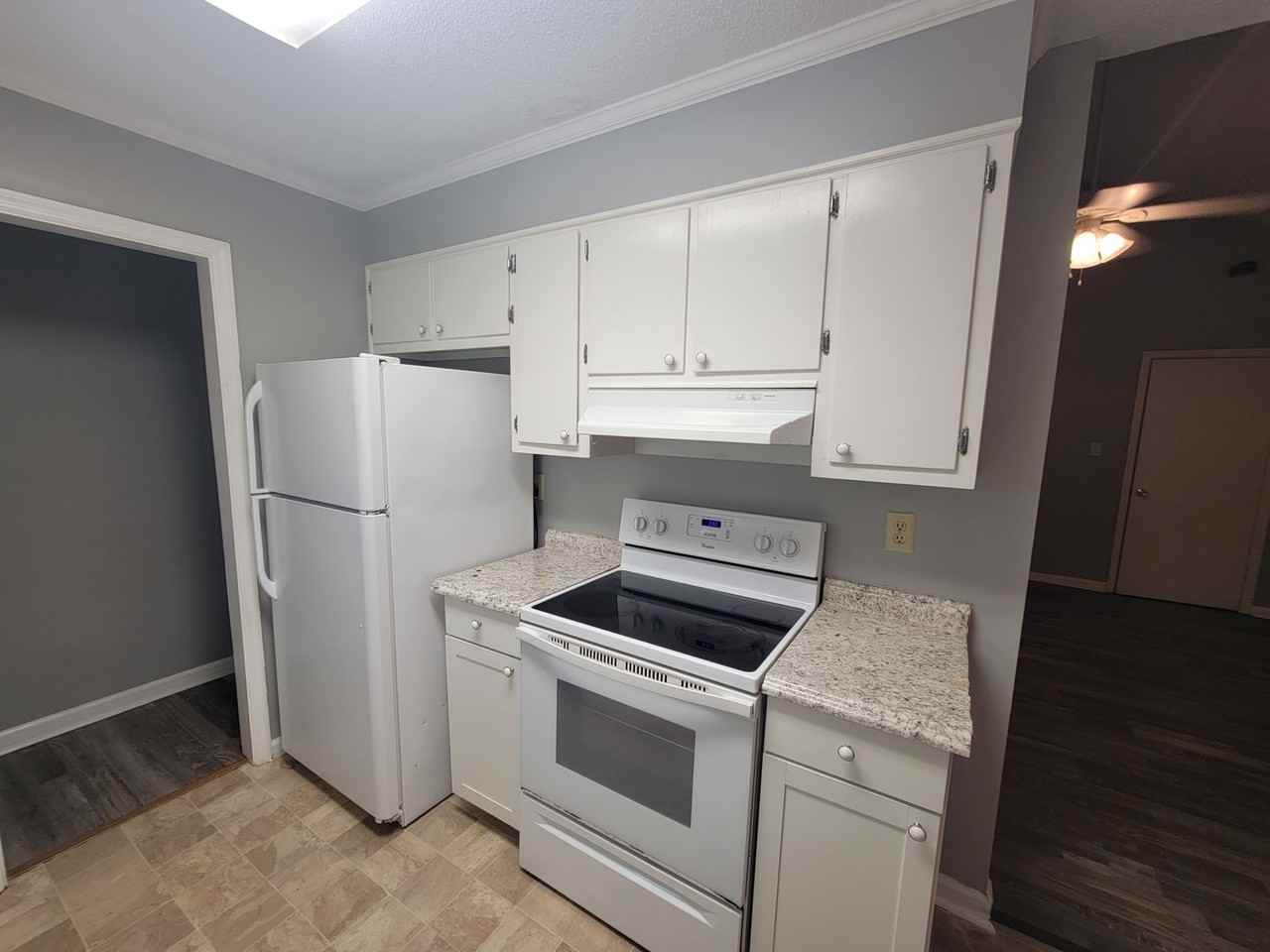 3528 Woodlake Rd - Photo 6 of 18