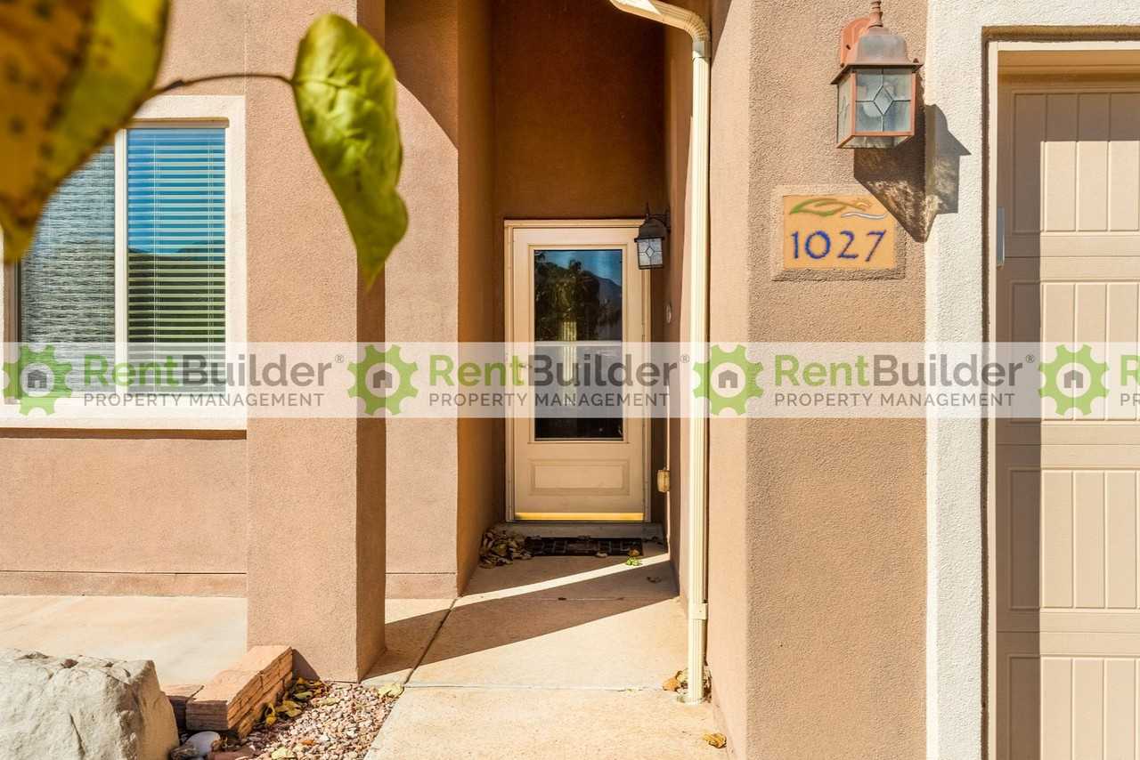 1027 Desert Willow Ct - Photo 7 of 24