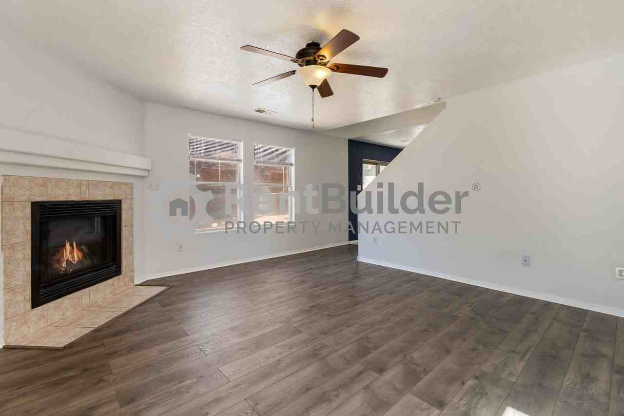 5008 Shadow Rock Rd Nw - Photo 3 of 24