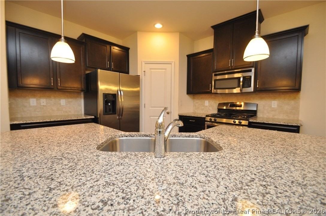 643 Briarcliff St - Photo 6 of 40