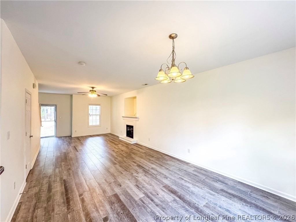 758 Blue Bird Dr - Photo 4 of 21