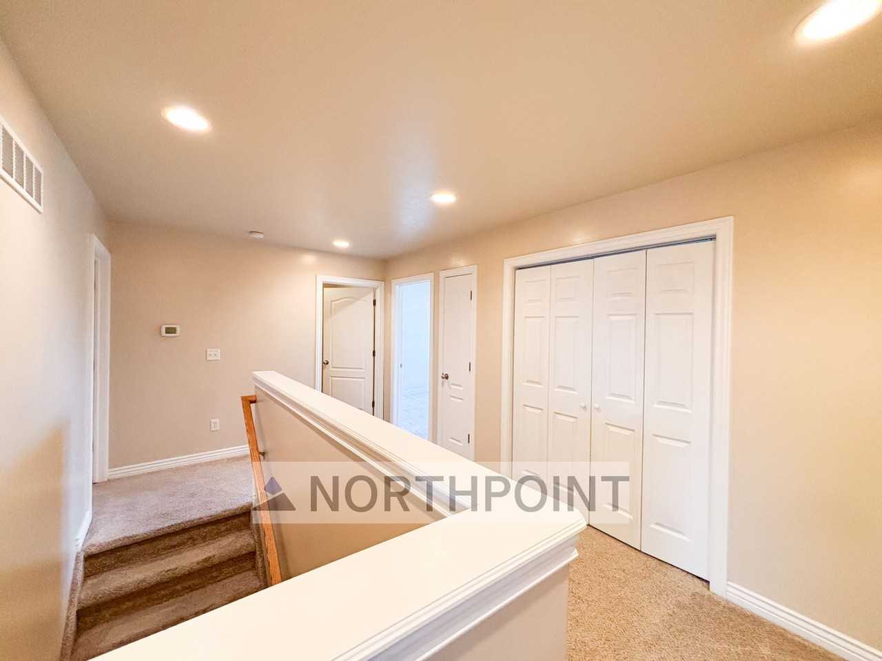 3117 W 450 N - Photo 5 of 15