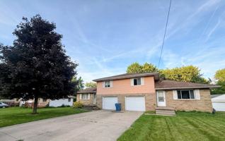 featured image of 4545 4545 & 4549 Cynthia Dr.