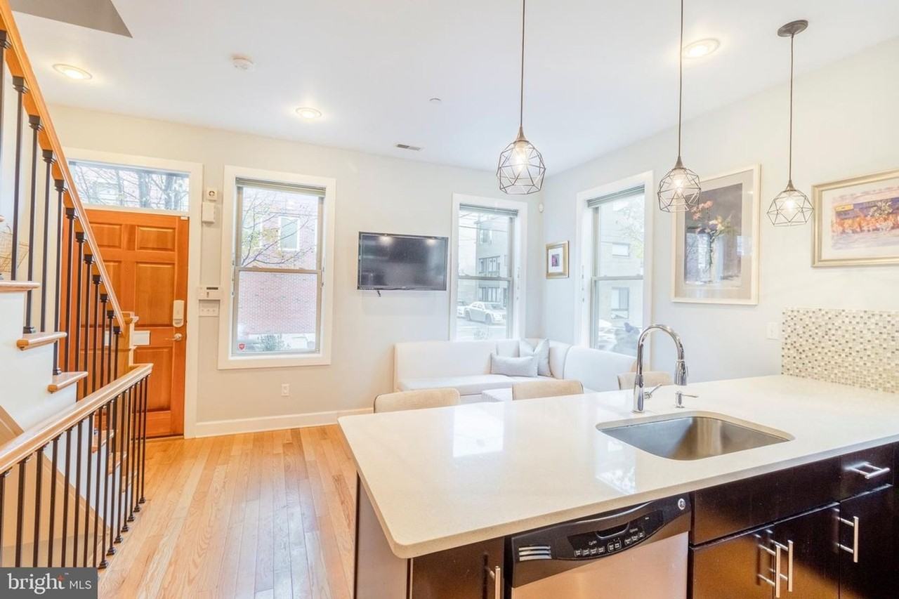 1001 S 18th St - Photo 5 of 33