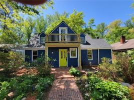 featured image of 404 Emory Dr Ne