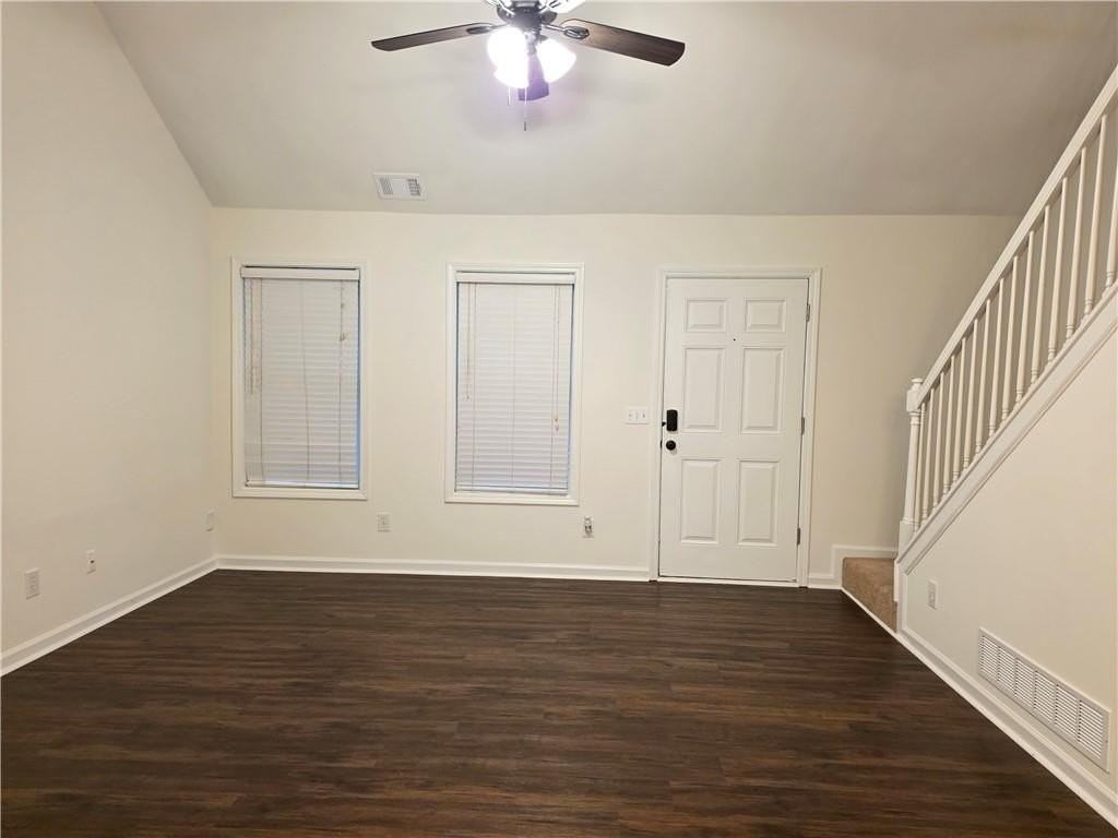 172 Stoneforest Dr - Photo 3 of 23