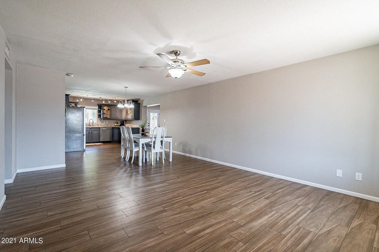 4414 W Altadena Ave - Photo 4 of 15