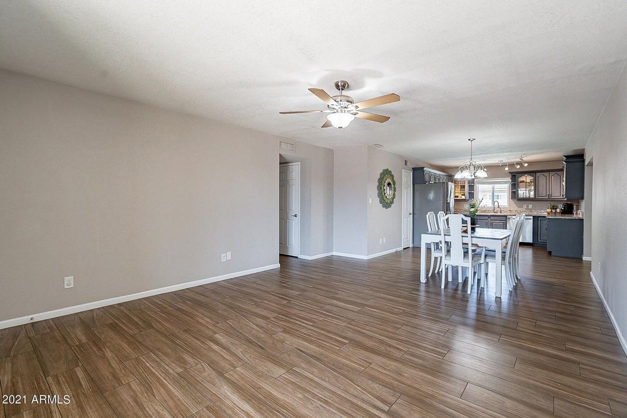 4414 W Altadena Ave - Photo 5 of 15