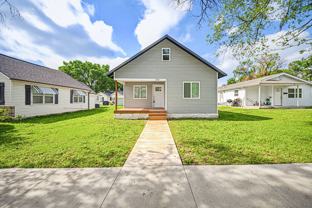 505 W 12th St - Photo 1 of 1
