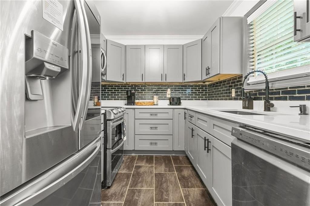 545 Elmwood Rd Nw #AB - Photo 5 of 7