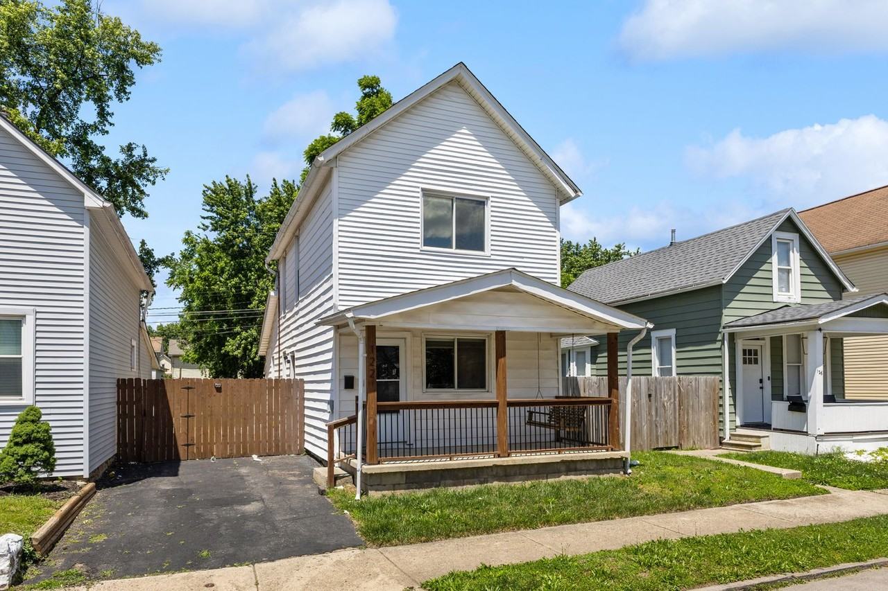 122 E Woodrow Ave - Photo 2 of 29