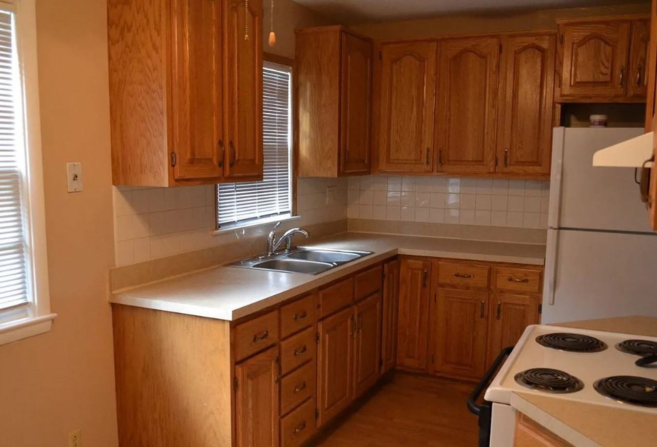 2004 Sw Moundview Dr - Photo 4 of 12
