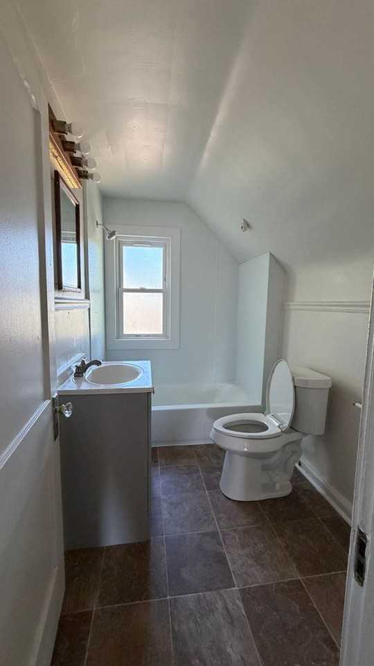 4459 N Haven Ave - Photo 5 of 16