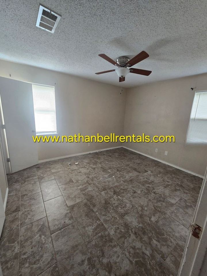 1665 Ballard Dr - Photo 6 of 6