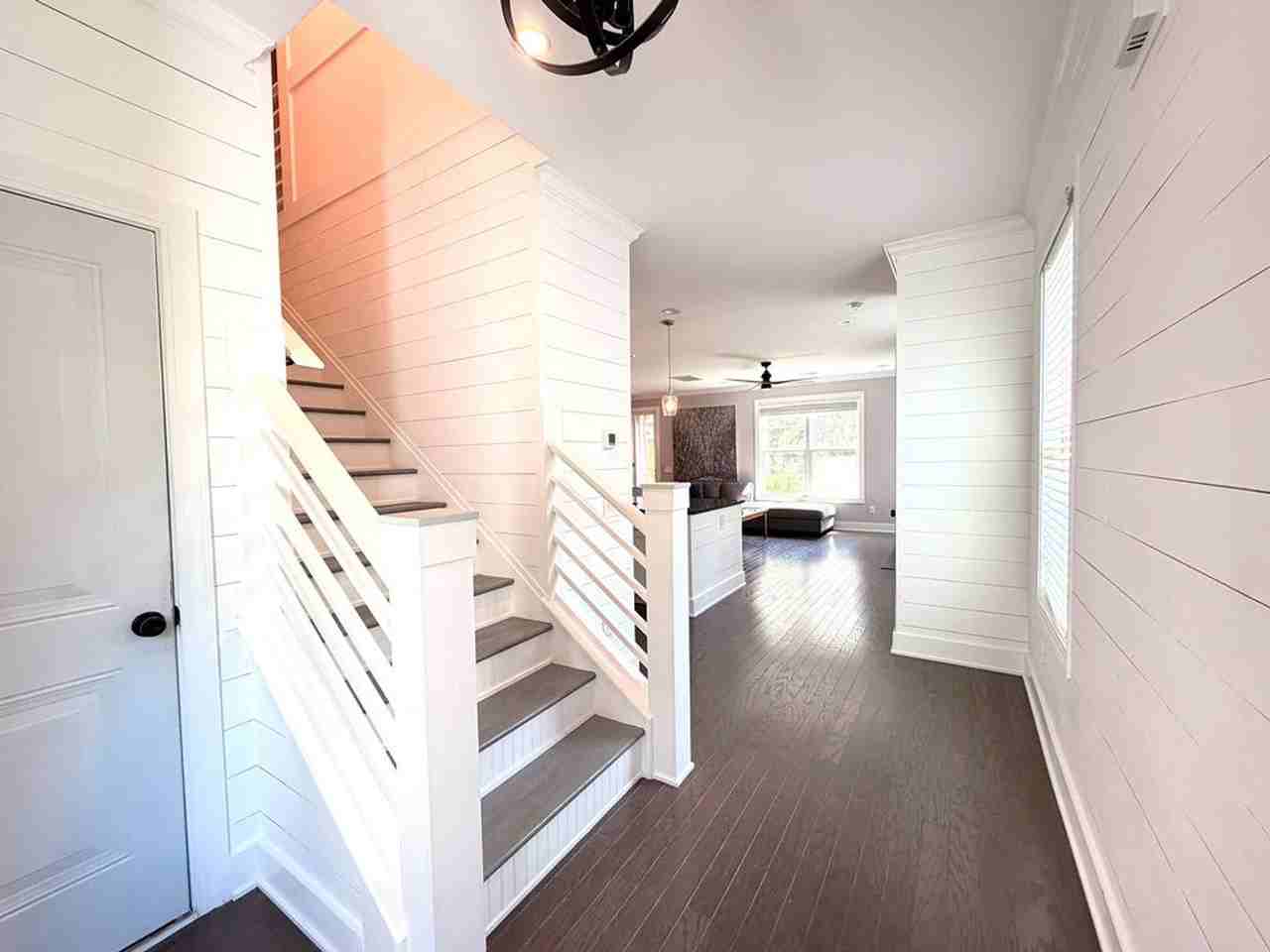 1676 Mermentau St - Photo 3 of 32