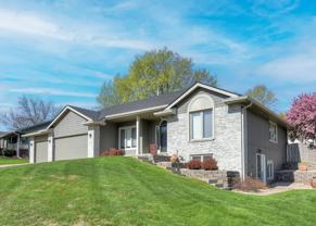 1802 Barrington Pkwy - Photo 1 of 1