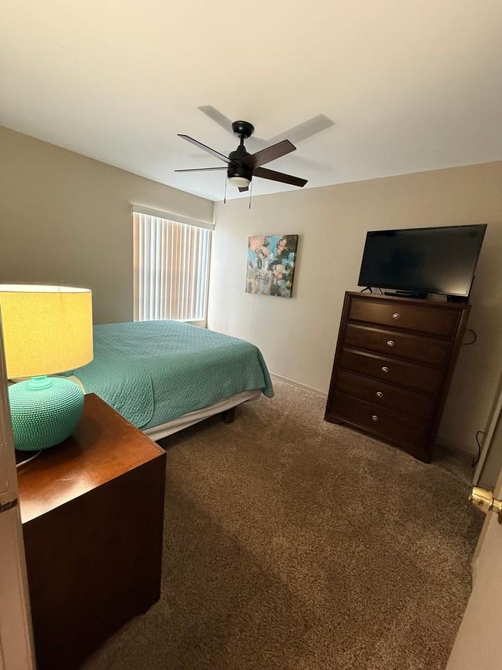 2490 Sweetwater Club Cir - Photo 2 of 18
