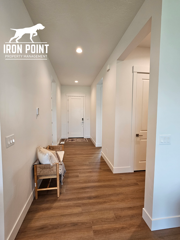 1220 W Grassland St - Photo 6 of 50