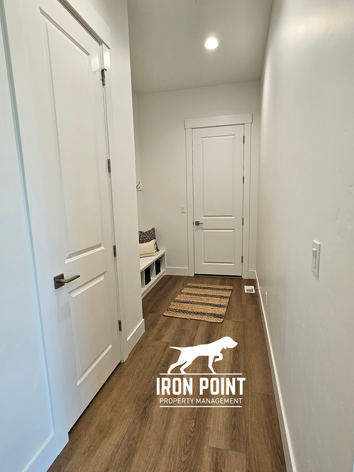1220 W Grassland St - Photo 7 of 50