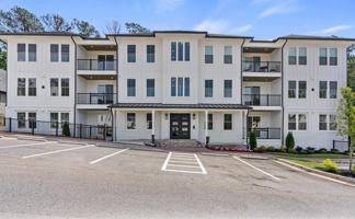 featured image of 1050 Blair Ln #203