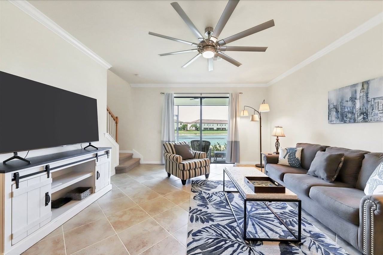 20335 Lagente Cir - Photo 4 of 36
