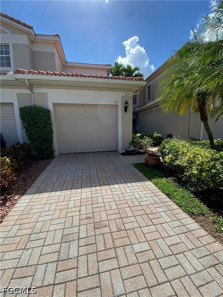 9265 Belleza Way #101 - Photo 3 of 36