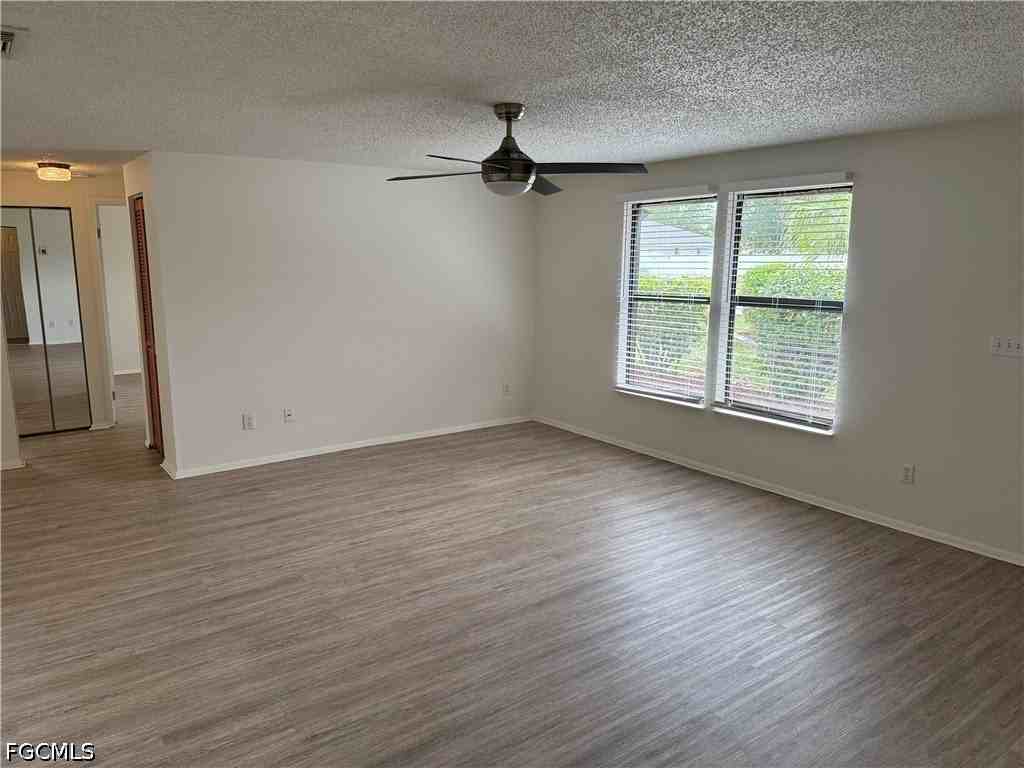 142 Se 1st Ave - Photo 6 of 23