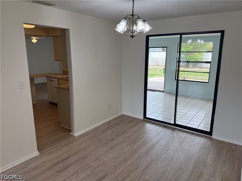 142 Se 1st Ave - Photo 7 of 23