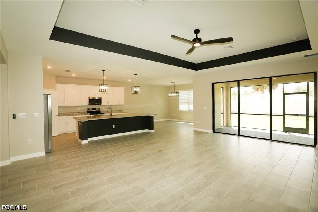 11380 Canopy Loop - Photo 5 of 35