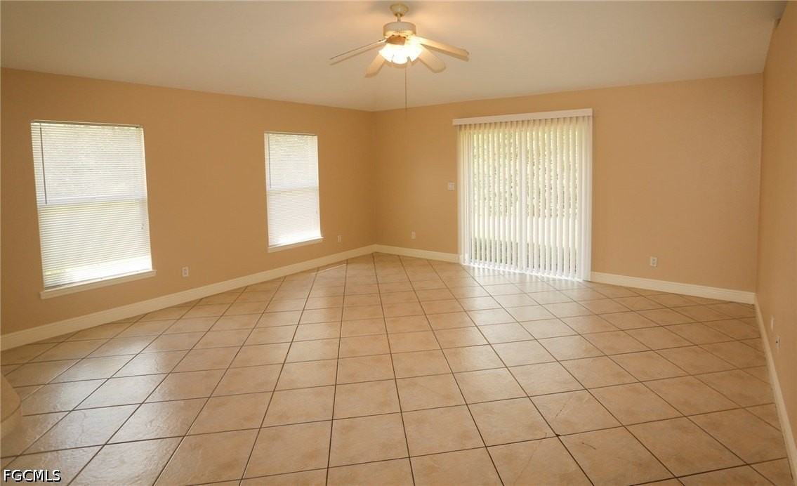4754 Leonard Blvd S - Photo 2 of 18