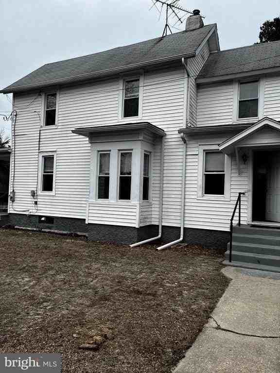 131 N 2nd St - Photo 3 of 13