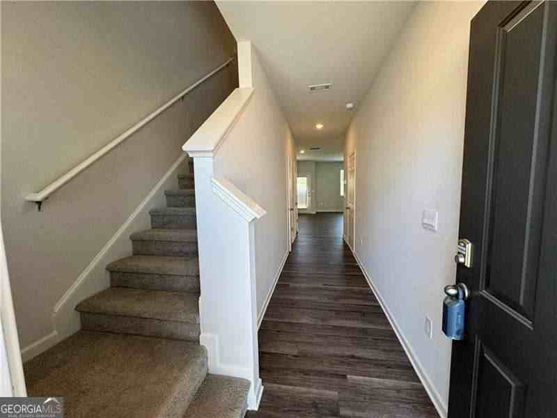 1005 N 2nd Ave Nw #30 - Photo 3 of 24