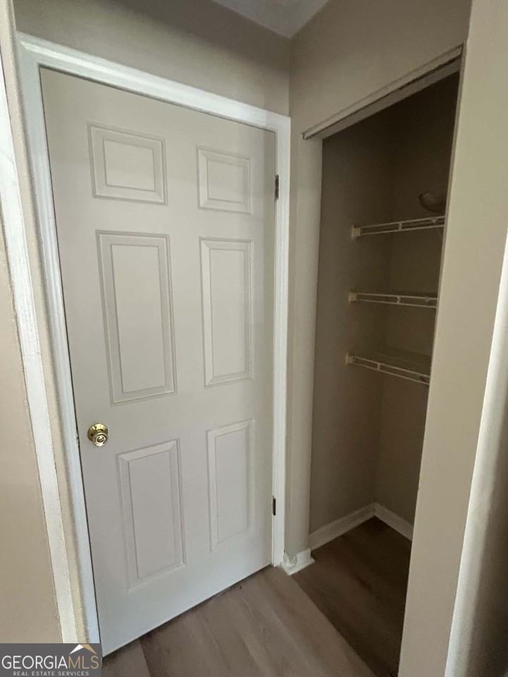 4704 High Oak Dr - Photo 4 of 8