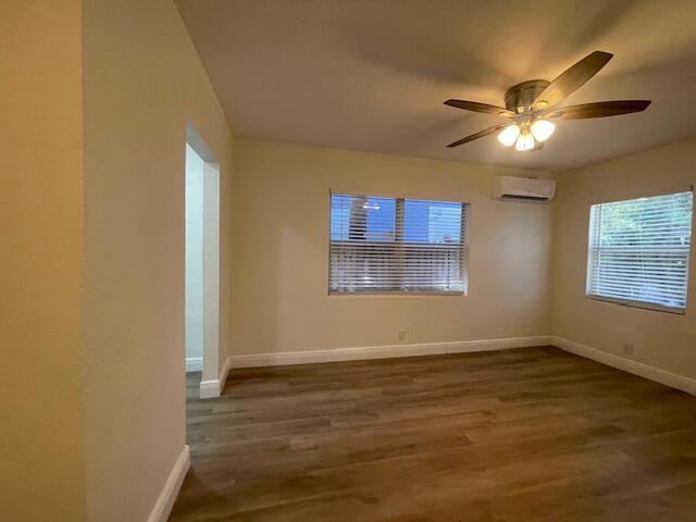 304 N Tamarind Ave #1 - Photo 7 of 18