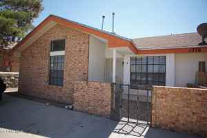 featured image of 1376 Trudy Elaine Dr #A