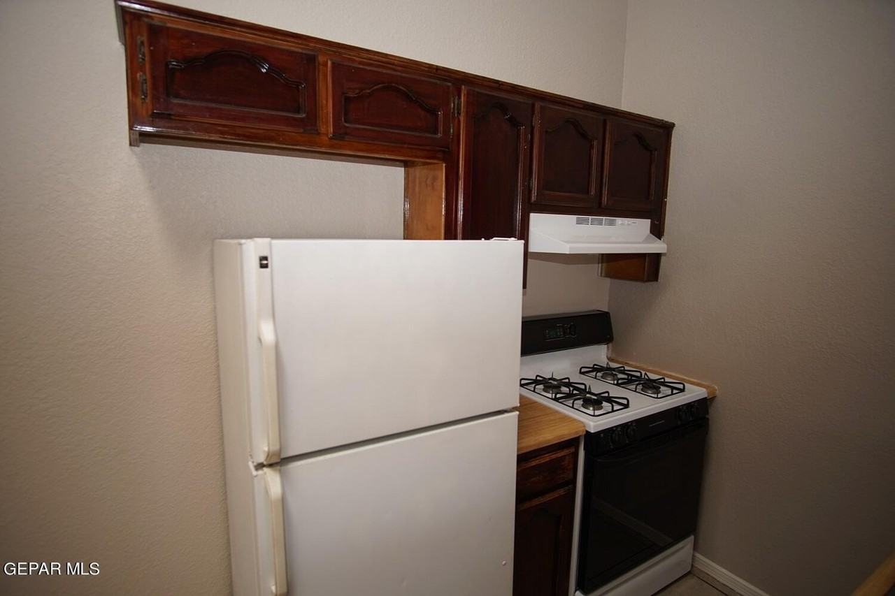 1376 Trudy Elaine Dr #A - Photo 5 of 11