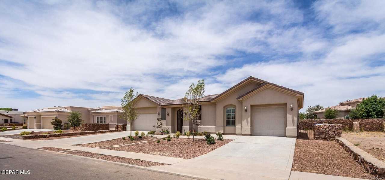 536 Via De Los Arboles - Photo 3 of 23