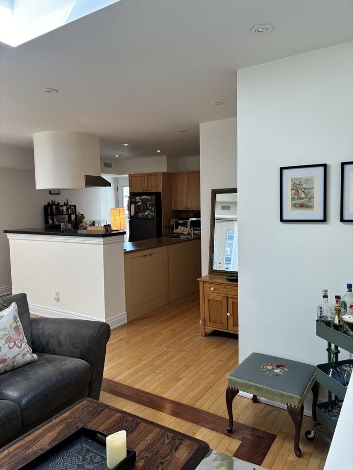 95 Spadina Road #401 - Photo 5 of 13