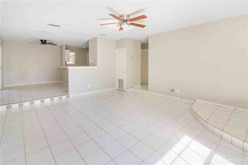 200 E Upas Ave - Photo 6 of 14