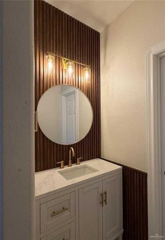 4317 N 5th St - Photo 6 of 33