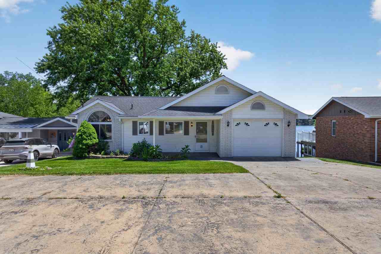 11939 Greenbriar Dr - Photo 7 of 50