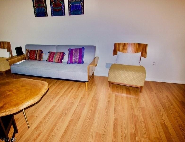 78 Woodward Ln - Photo 6 of 25