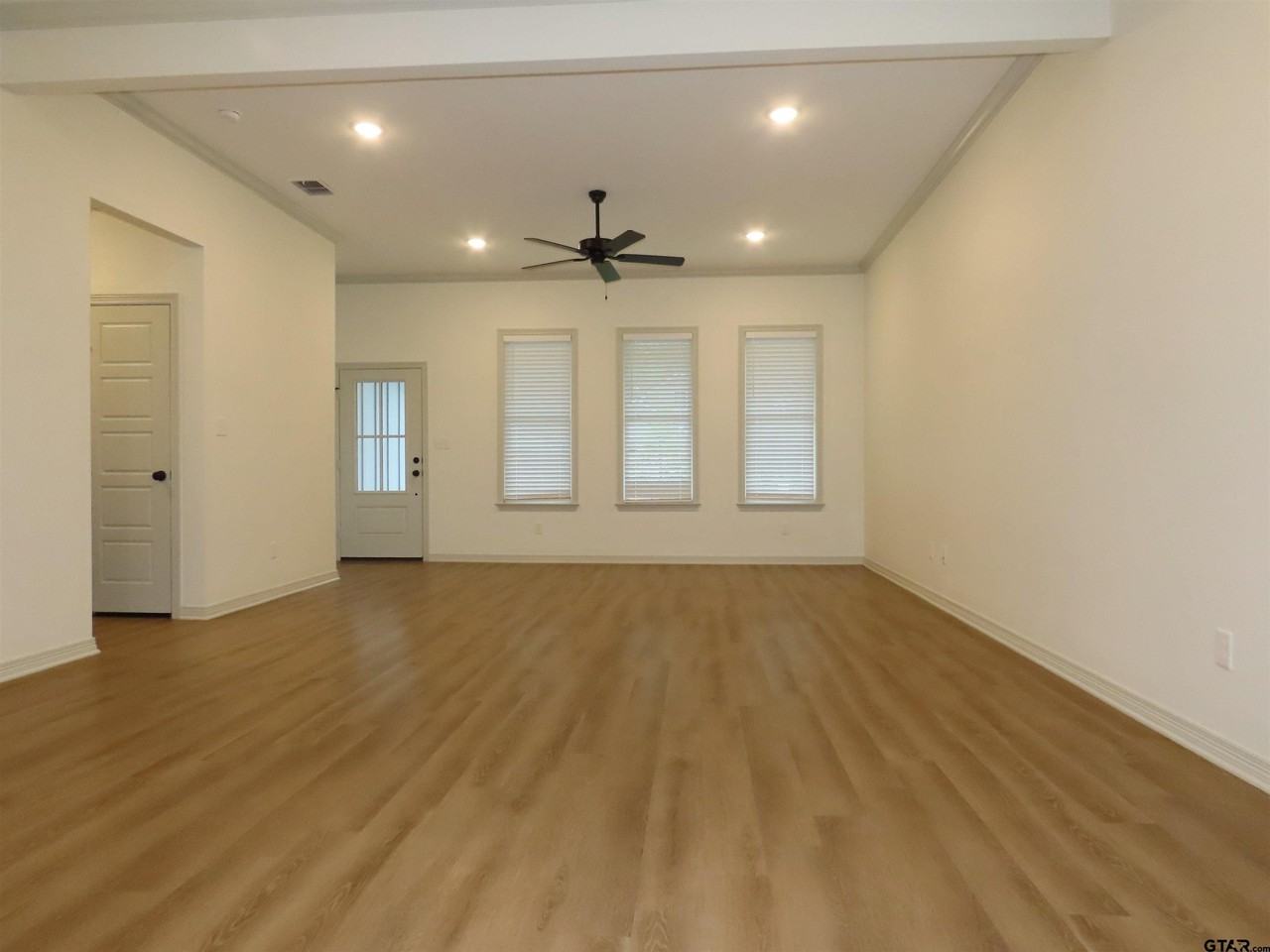 1692 Alamo Xing - Photo 2 of 22