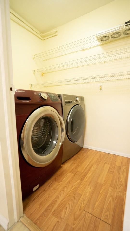 1037 Avenue C - Photo 7 of 16