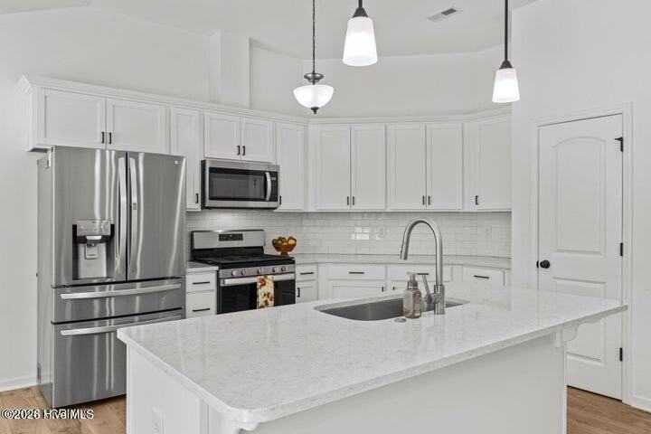 816 Knoll Cir - Photo 7 of 11