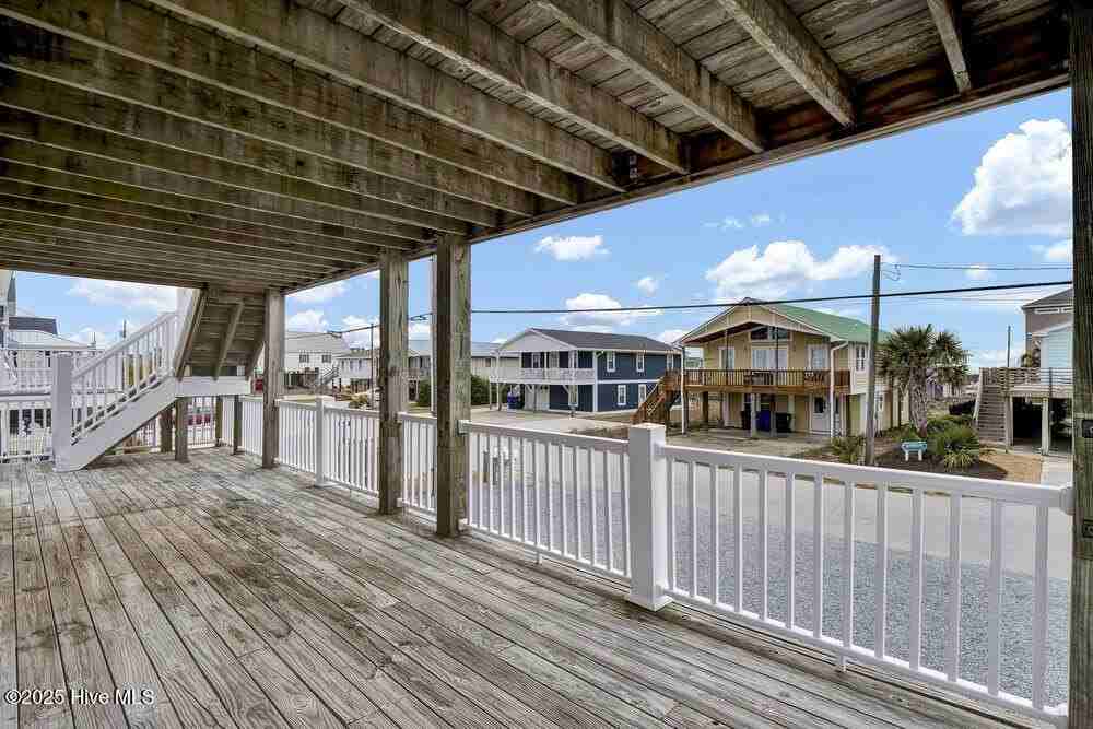 1207 N Topsail Dr - Photo 3 of 50
