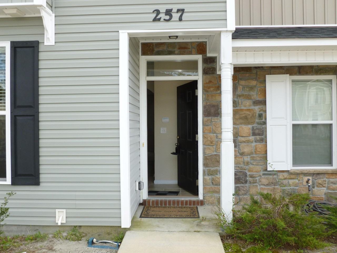 257 Caldwell Loop - Photo 2 of 22