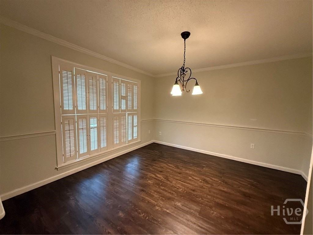 208 E 52nd St - Photo 2 of 14
