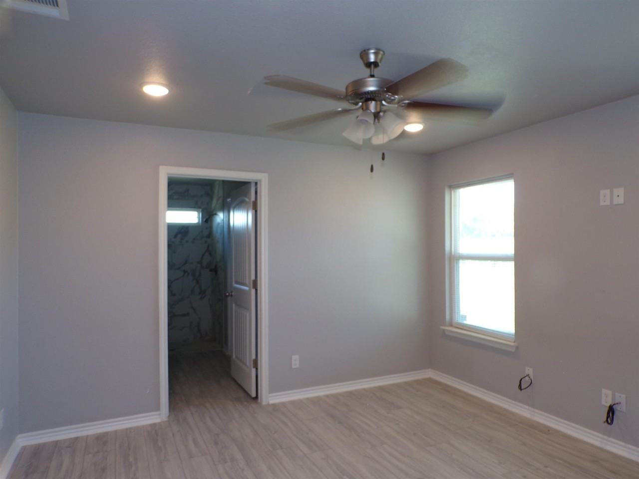 112 Rylee Rd - Photo 4 of 5